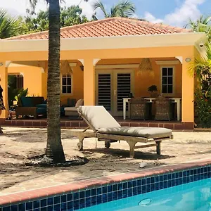 Perla Due , Playa Bonaire, Sint Eustatius en Saba